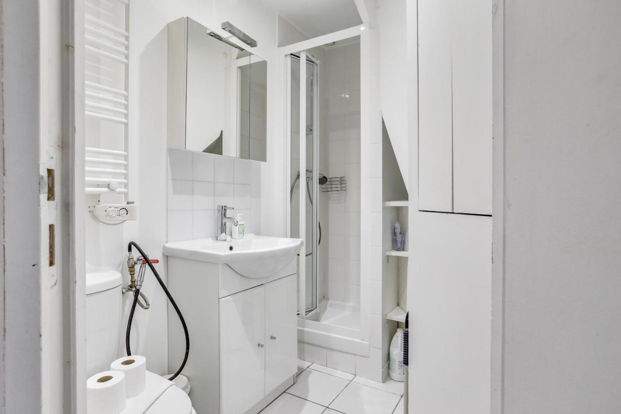 Triplex In Boulevard De Magenta By Guestready Apartamento París Exterior foto