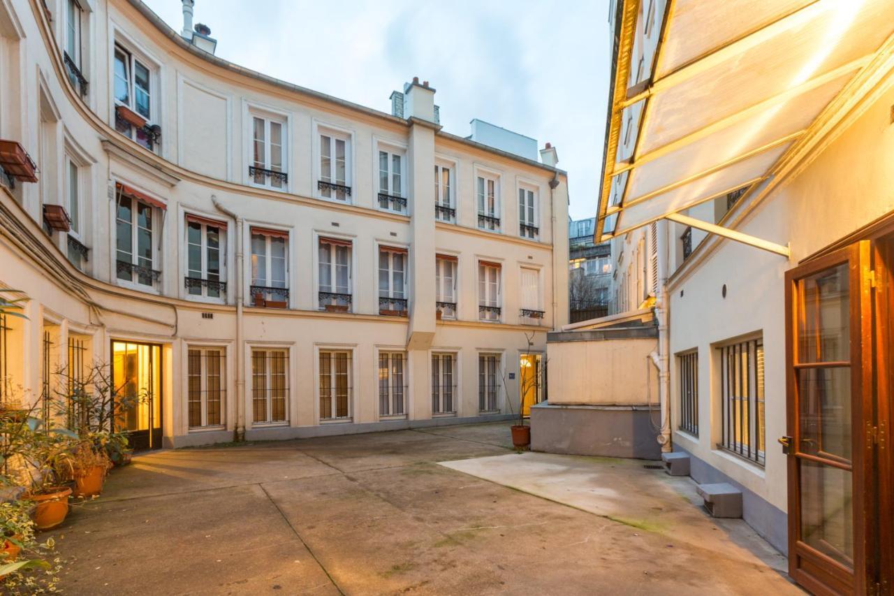 Triplex In Boulevard De Magenta By Guestready Apartamento París Exterior foto